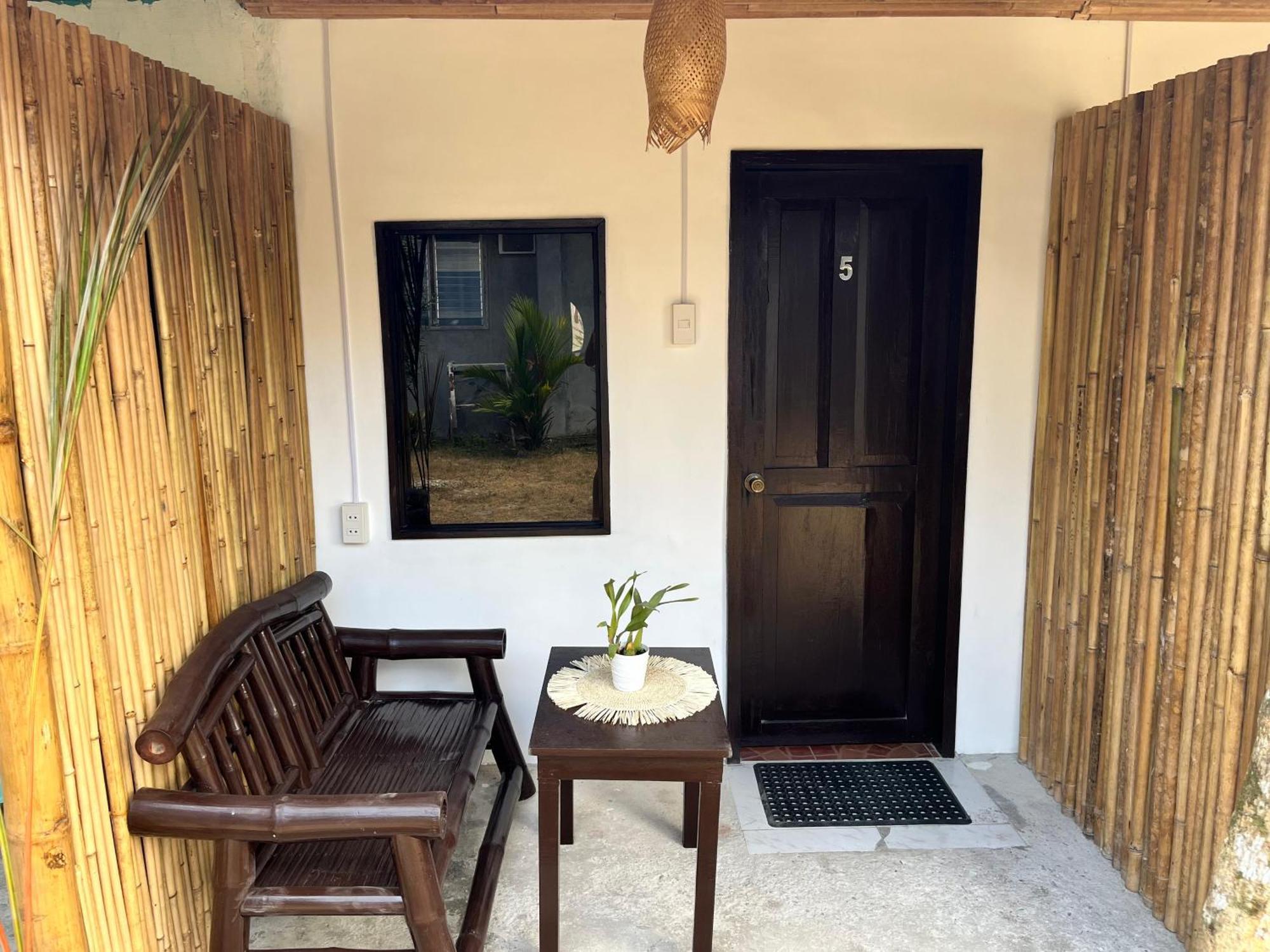 Trisha Guesthouse 圣维森特 外观 照片