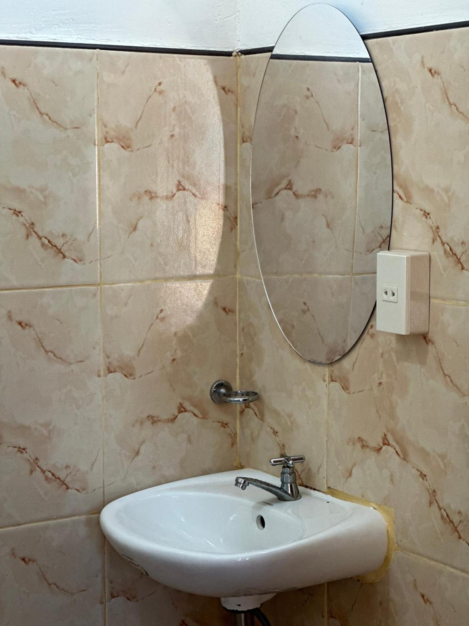 Trisha Guesthouse 圣维森特 外观 照片